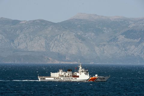 Die türkische Ägäisküste ist nach wie vor ein wichtiger Ausgangspunkt für Migranten, die versuchen, auf irregulärem Wege über da