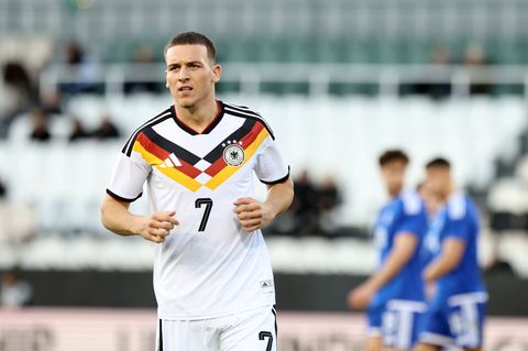 Said El Mala trauert nach dem Tod seiner Großmutter. Foto: Yorgos Karahalis/dpa