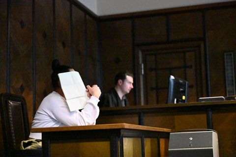 Die Angeklagte stand Mittwoch vor dem Amtsgericht in Bergedorf. Foto: Leonie Asendorpf/dpa