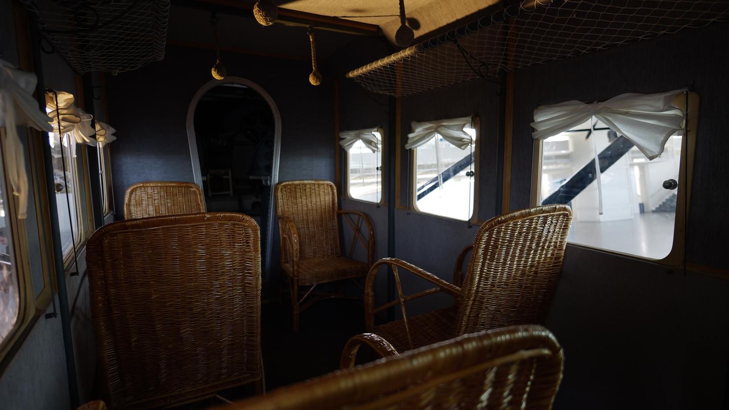 Blick in die Kabine einer Dornier merkur