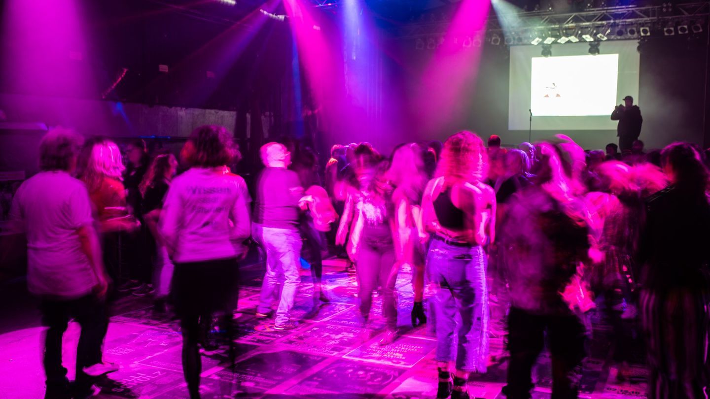 Regeln am Osterwochenende: Party, Rasenmähen und Co - Das ist an den Feiertagen erlaubt