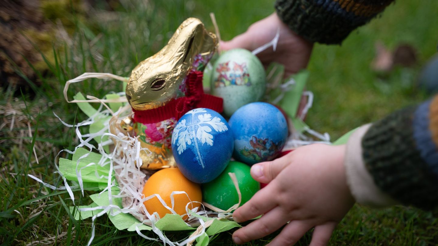 Bevor die Osterfeiertage starten, sind auch Glätte und Frost ein Thema. (Symbolbild) Foto: Hendrik Schmidt/dpa