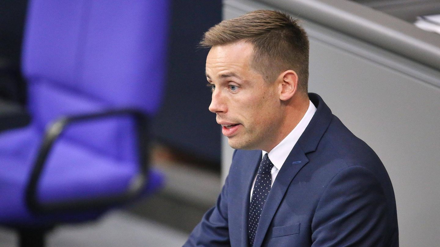 Teurer Kraftstoff: Erster CDU-Abgeordneter fordert Spritpreisdeckel wie in Polen