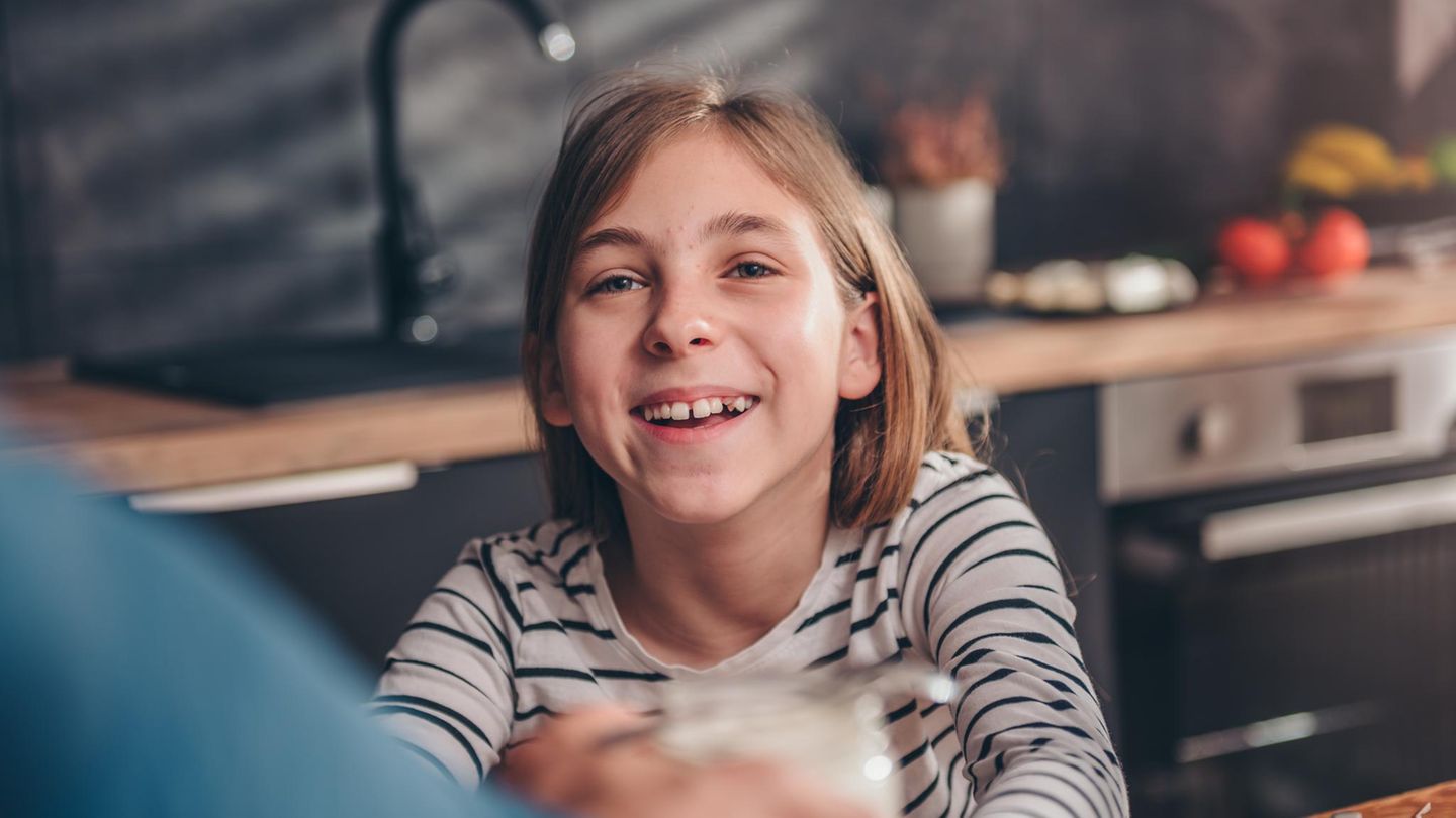 Skeets der Woche: K2: Papa, du hast einen Pickel! K1: Nein, das sind Punkte. K2: Nee, das ist 3D!