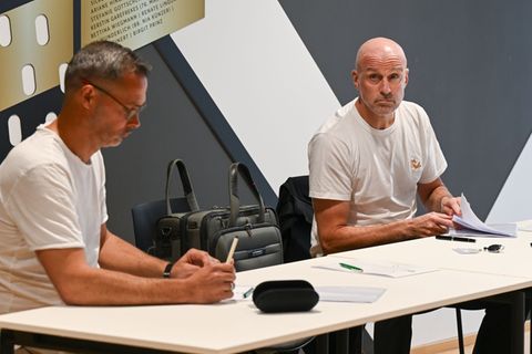 Der frühere Osnabrücker Trainer Marco Antwerpen und sein Co-Trainer Frank Döpper (Archivbild) Foto: Arne Dedert/dpa