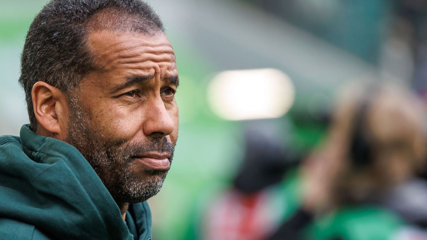 Trainer Daniel Thioune von Werder Bremen. (Archivbild) Foto: Andreas Gora/dpa