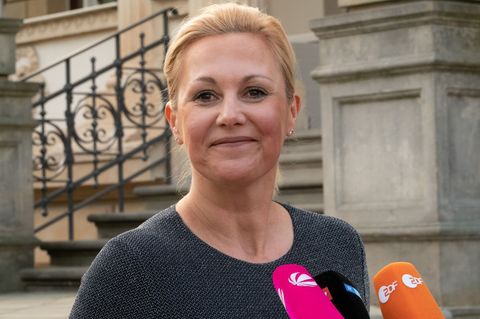 Bettina Wulff genießt es, endlich auf Sylt zu wohnen. Konkrete Pläne für die Zukunft macht sie nicht. (Archivbild) Foto: Mia Buc