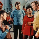 Szene aus „Raumschiff Enterprise“ mit Nichelle Nichols als Lieutenant Nyota Uhura