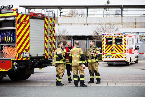 Der Bahnhof wurde evakuiert. Foto: Moritz Frankenberg/dpa