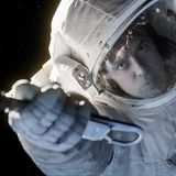 Filmszene aus „Gravity“ mit George Clooney