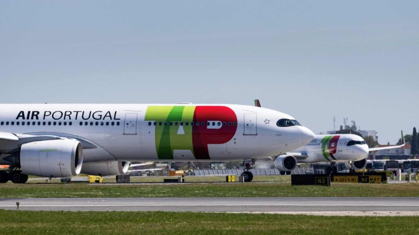 Lufthansa und Air France-KLM bieten um portugiesische Airline TAP - IAG verzichtet