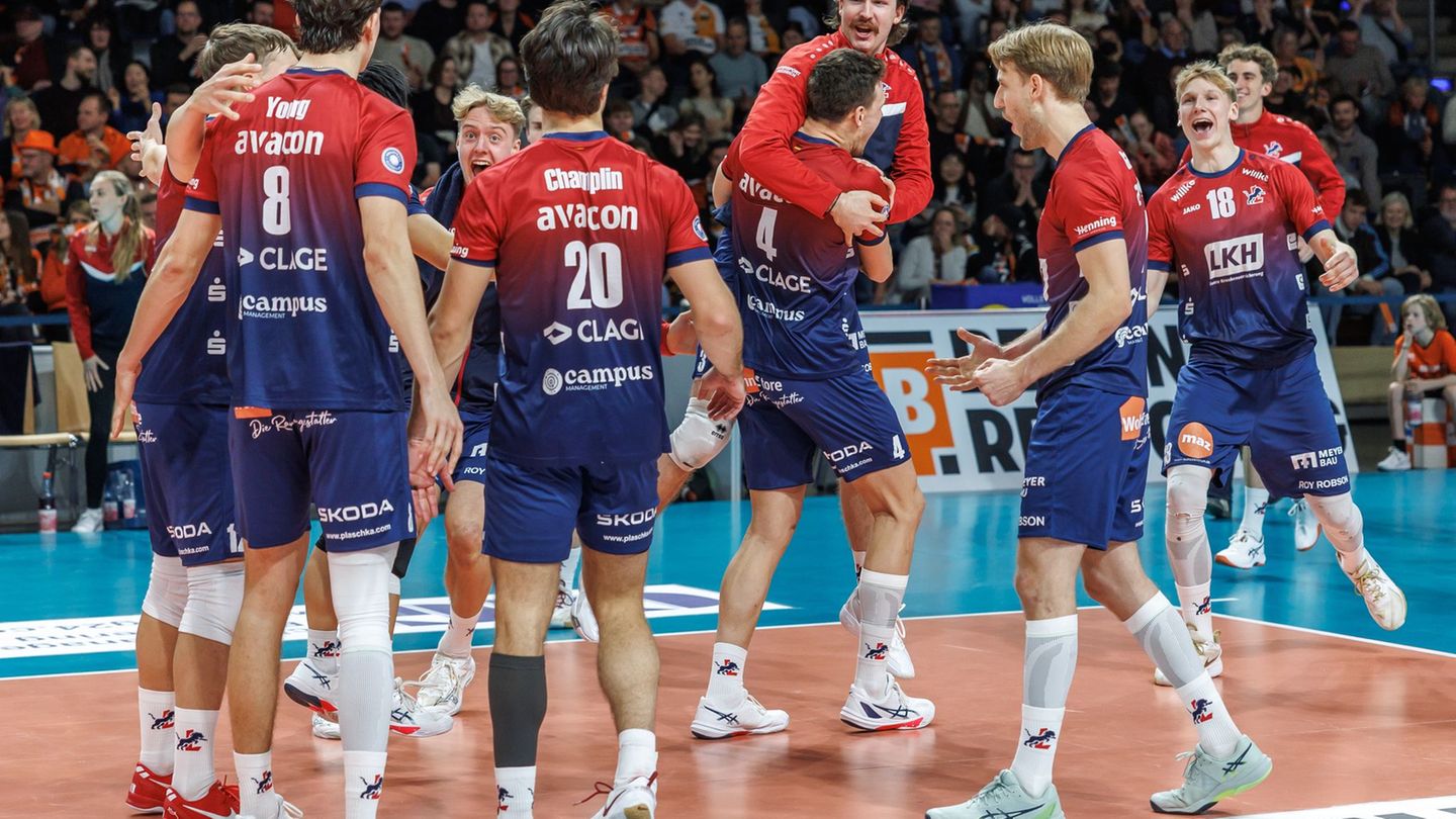 CEV-Pokal: Lüneburgs Volleyballer im Europapokal-Finale