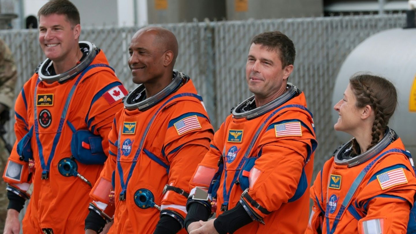 Artemis-Crew verlässt Erdumlaufbahn Richtung Mond