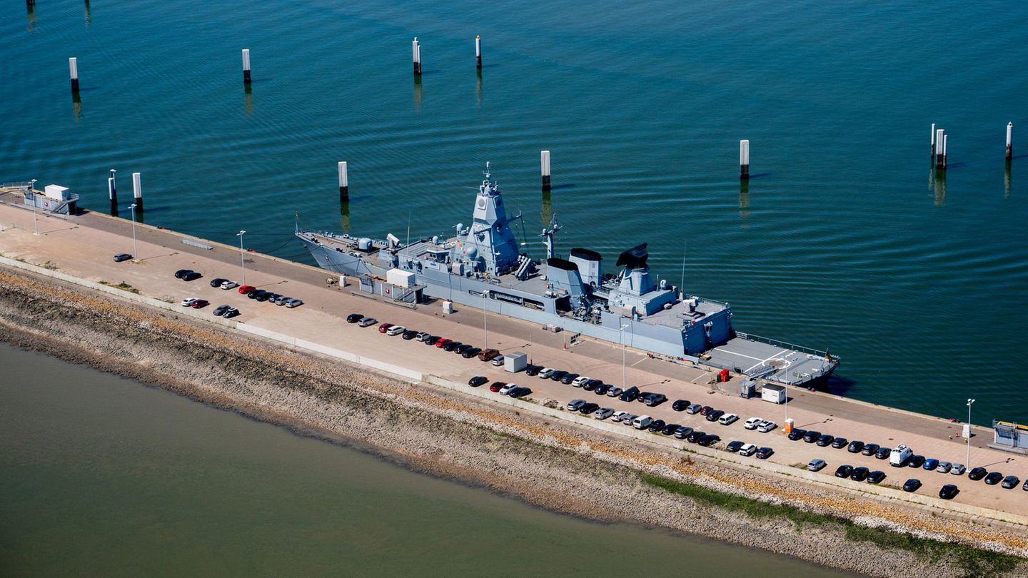 Aufwuchs der Bundeswehr: Neuer Militärhafen? Marine untersucht Orte an Nordseeküste