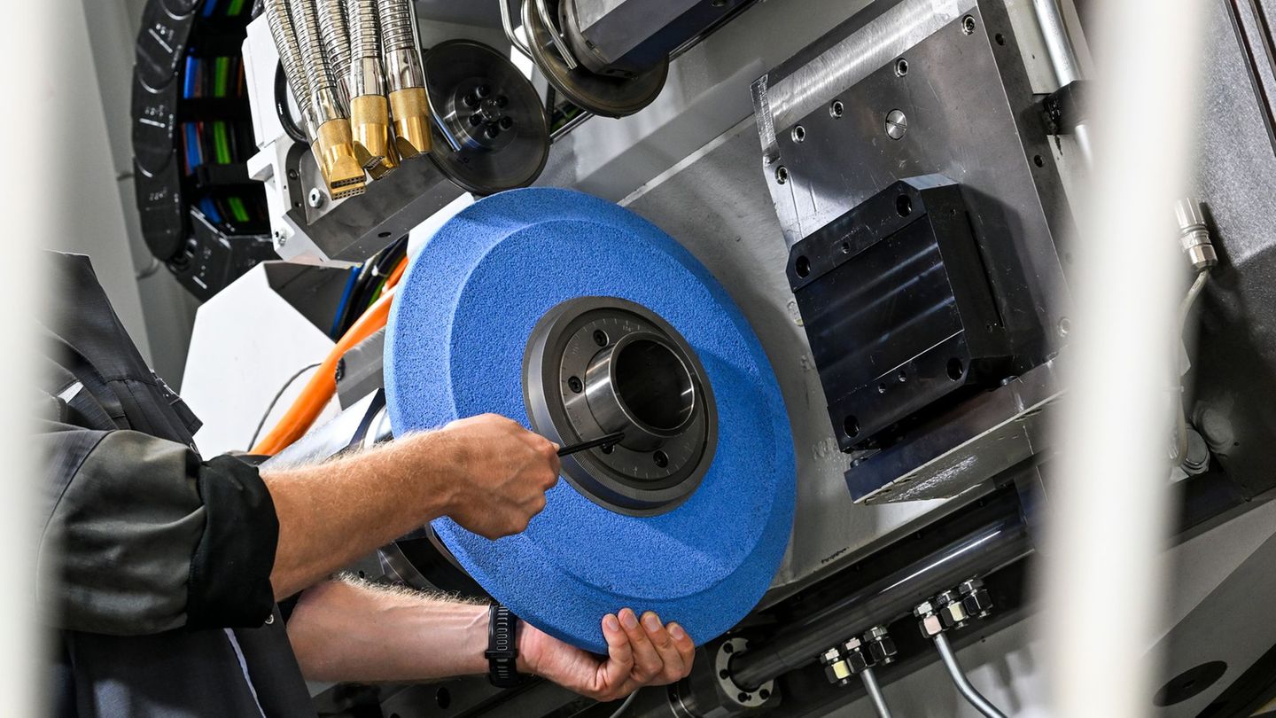 Arbeitsmarkt in Sachsen: Zahl der Berufspendler wieder so hoch wie vor 25 Jahren