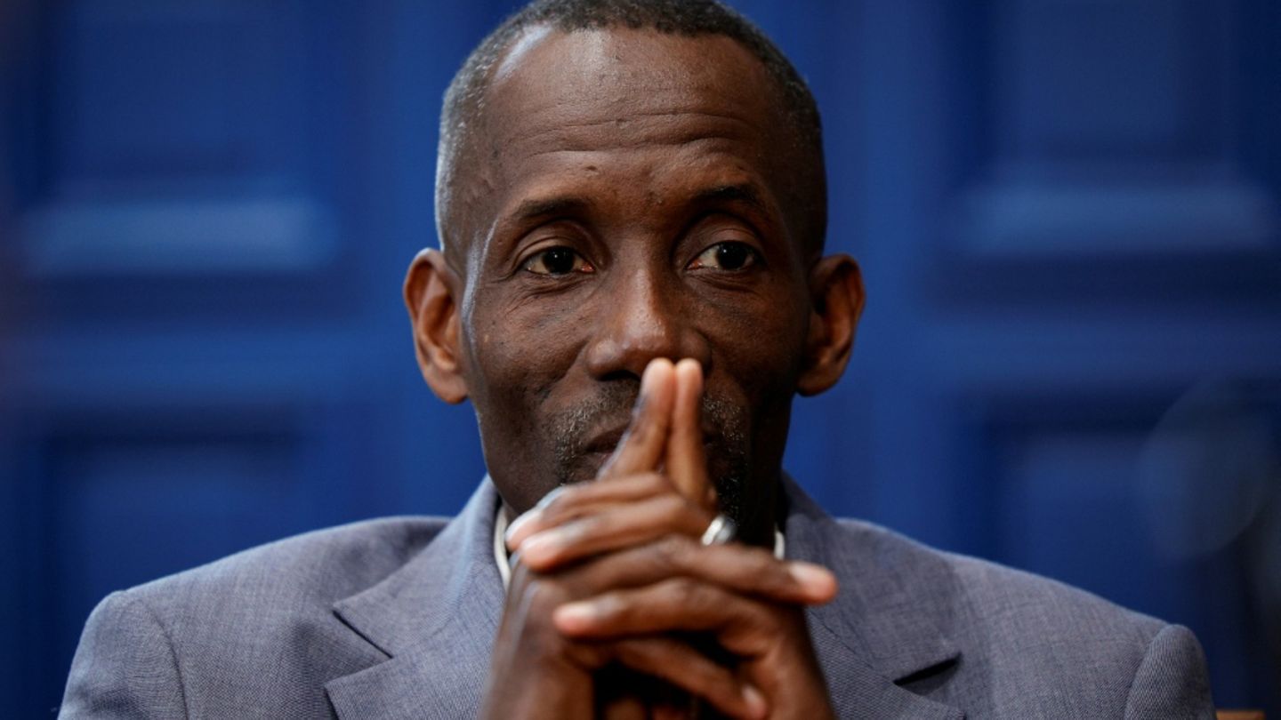 Rassismus gegen schwarzen Bürgermeister: Frankreichs Justiz ermittelt