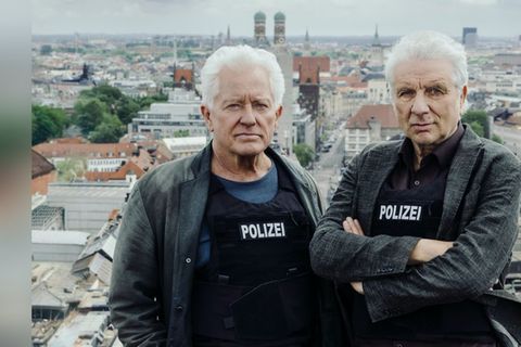 Batic (Miroslav Nemec, li.) und Leitmayr (Udo Wachtveitl) nehmen Abschied vom "Tatort".