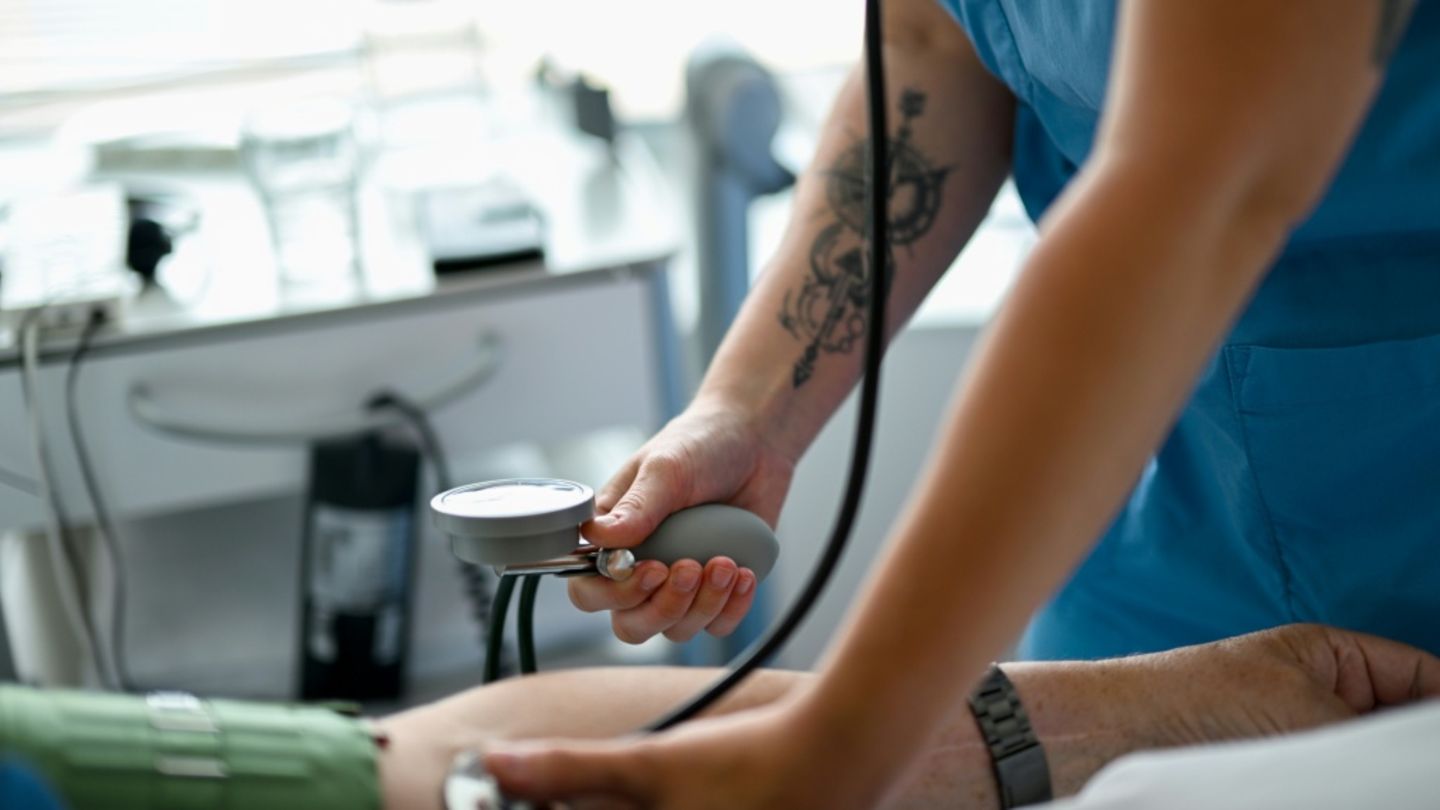 Blutdruckmessen im Krankenhaus