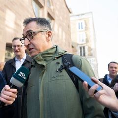 Cem Özdemir (Grüne) will die Sondierungen gerne nächste Woche abschließen. Foto: Marijan Murat/dpa