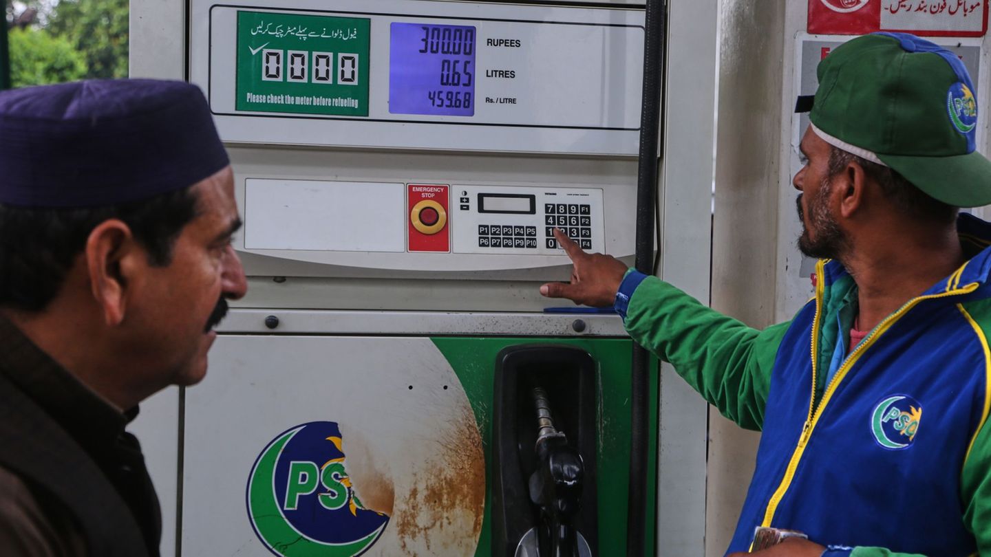 Iran-Krieg: Energiekrise: Pakistan reagiert mit kostenlosem Nahverkehr