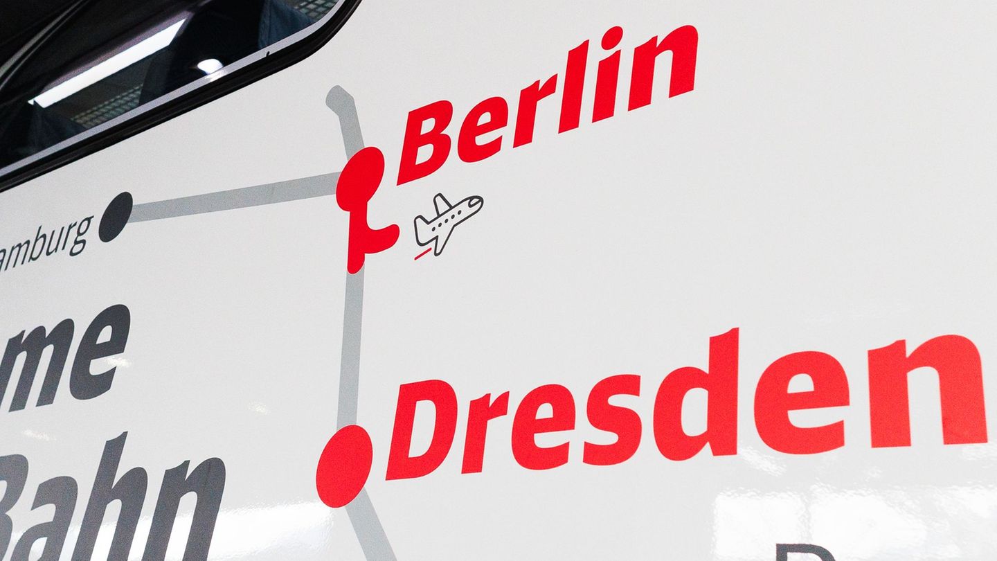 Ausbaustrecke Berlin-Dresden: Späterer Ausbau der Strecke Berlin-Dresden - Kritik an Bahn