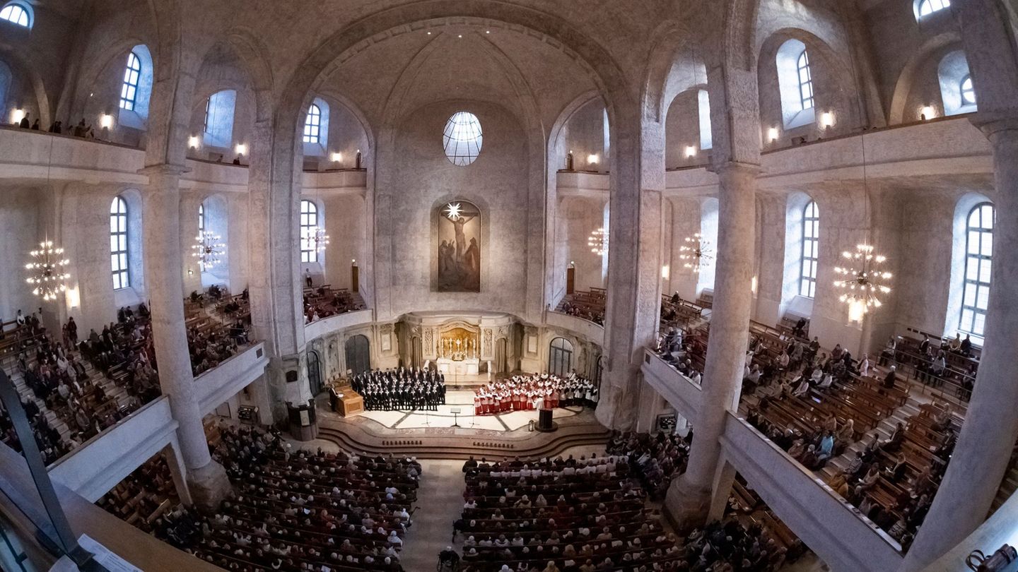 Karfreitagskonzert: Dresdner Kreuzchor und Philharmonie mit "Matthäuspassion"