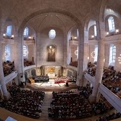 Der Dresdner Kreuzchor und die Philharmonie haben mit Bachs "Matthäuspassion" für eine musikalische Sternstunde gesorgt. (Archiv