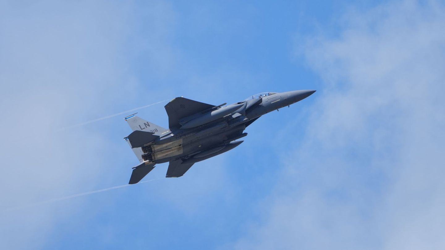 Die Lage im Überblick: Abgeschossener US-Jet im Iran setzt Trump unter Druck