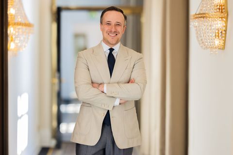 Mode-Influencer Joe Laschet plädiert für stilvolles Reisen - und damit gegen die Jogginghosen. (Archivfoto) Foto: Rolf Vennenber