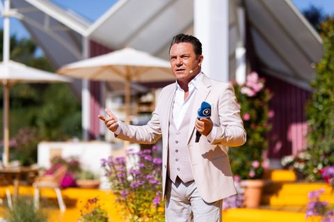 Mross moderiert die Sendung seit 2005. (Archivbild). Foto: Philipp von Ditfurth/dpa