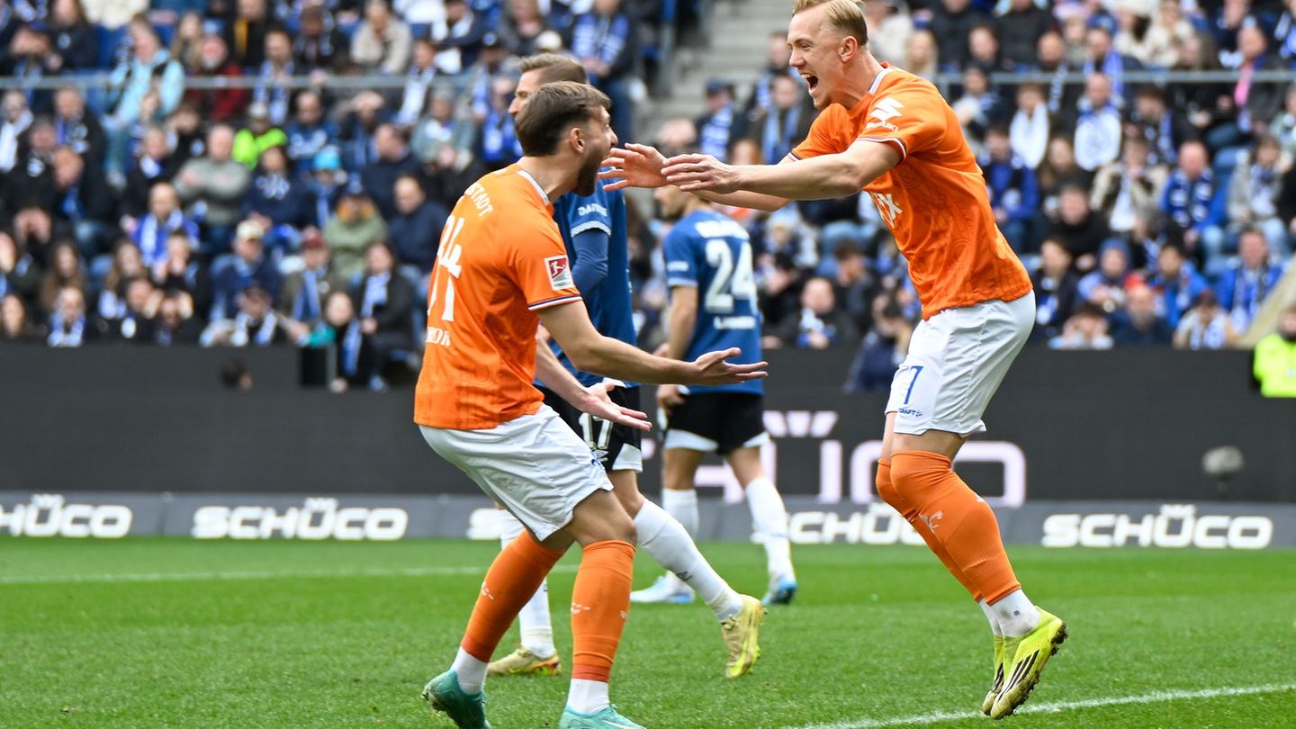 2. Fußball-Bundesliga: Jubel auf der Alm: Bielefeld dreht Spiel gegen Darmstadt