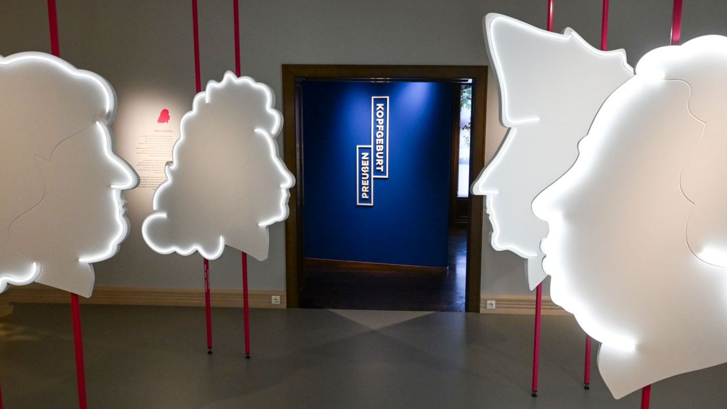 Vorurteile über Großmacht: "Kopfgeburt Preußen" – Neue Ausstellung im Preußen-Museum