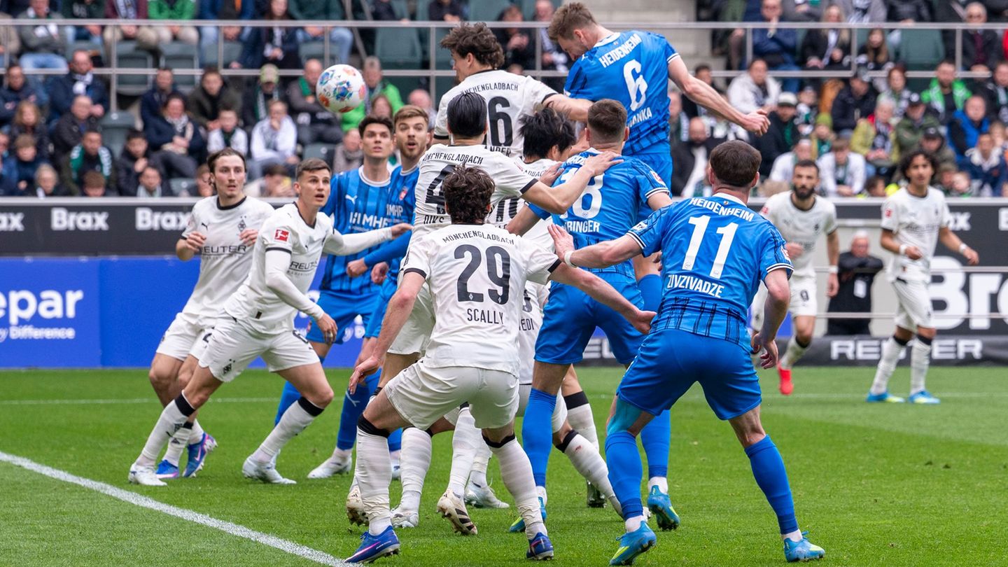 Fußball-Bundesliga: Gladbach lässt gegen sieglose Heidenheimer Punkte liegen