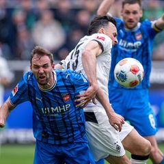 Haris Tabakovic (m) wurde gegen Heidenheim erst spät eingewechselt. Foto: David Inderlied/dpa