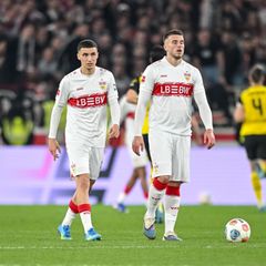 Ermedin Demirovic (r) musste mit dem VfB eine Enttäuschung gegen Dortmund einstecken - über die WM-Qualifikation mit dem Nationa