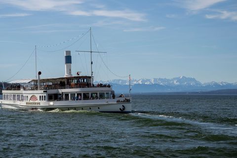 Am Ostersonntag hat die Saison für die Bayerische Seenschifffahrt begonnen. Foto: Stefan Puchner/dpa