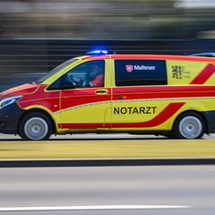 Ein 58 Jahre alter Mann hat sich in Grimma bei einem Unfall mit seinem Pedelec schwer verletzt. (Symbolbild) Foto: Robert Michae