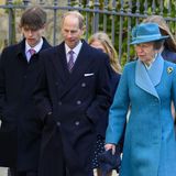 Prinzessin Anne und Prinz Edward laufen gemeinsam zur Kapelle