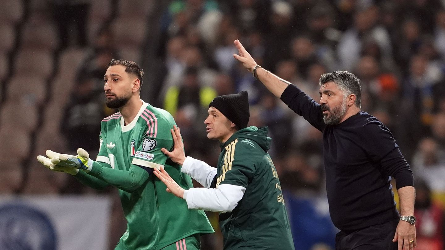 Fußball: Zettel-Ärger wegen Donnarumma: Pauli-Keeper verrät Reaktion