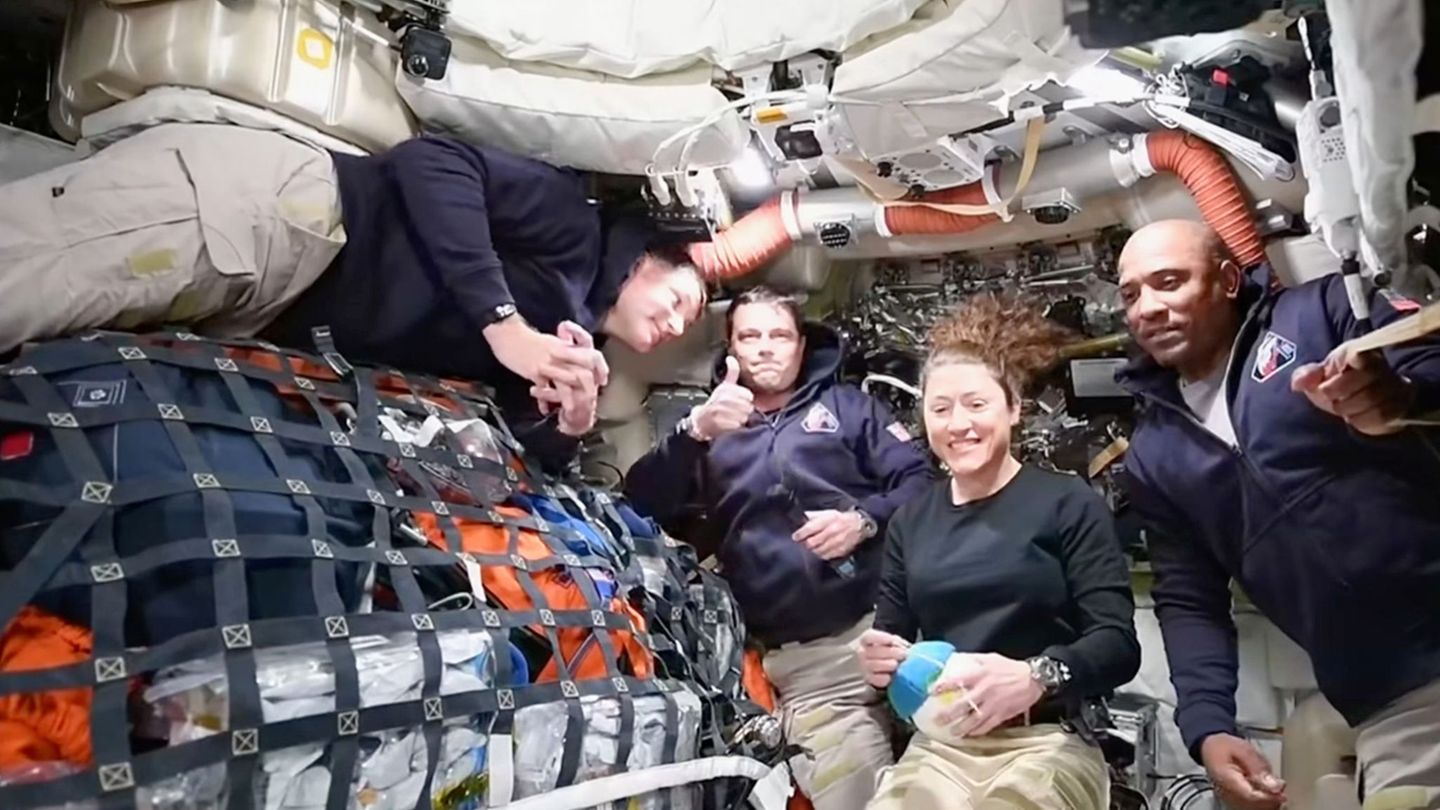 "Artemis 2"-Mission: "Artemis 2"-Astronauten erreichen Einflusssphäre des Mondes