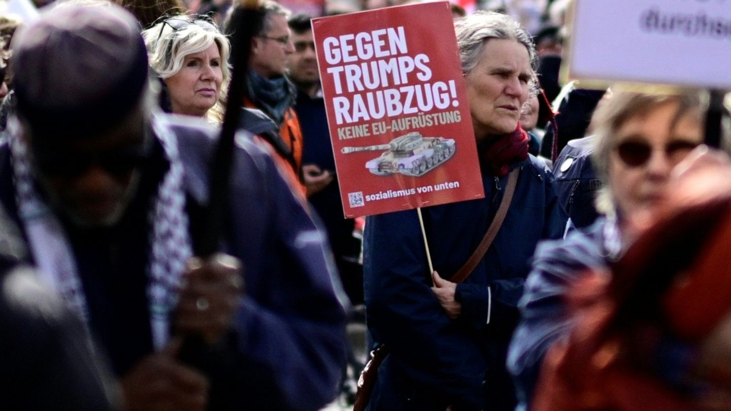 Ostermärsche: Friedensdemos in rund 120 Städten