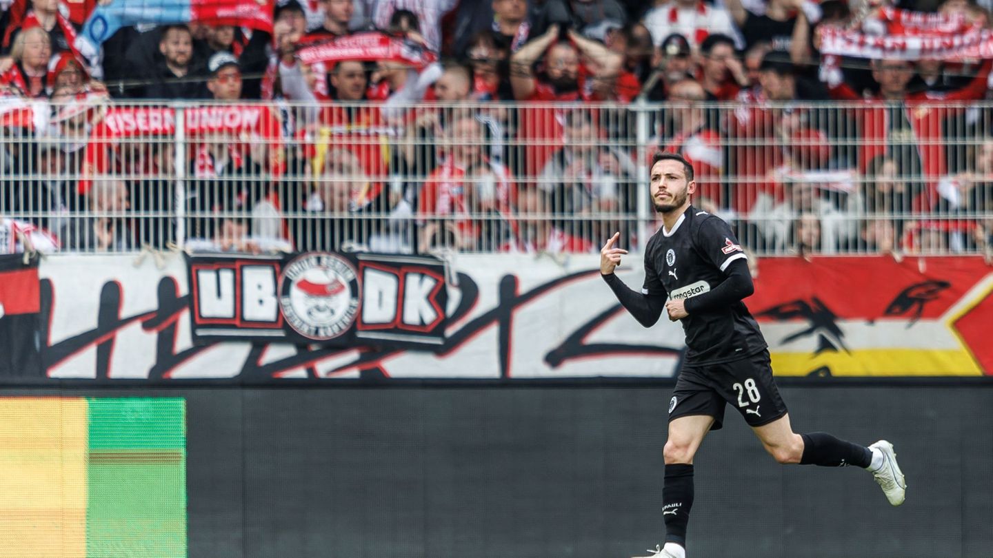 Remis bei Union: St. Paulis Pereira Lage: Traumtor und neue Position