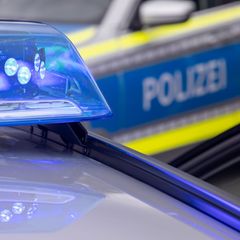 Der Polizei gelang es, nach dem Familienstreit den Vater von Frau und Kind zu trennen