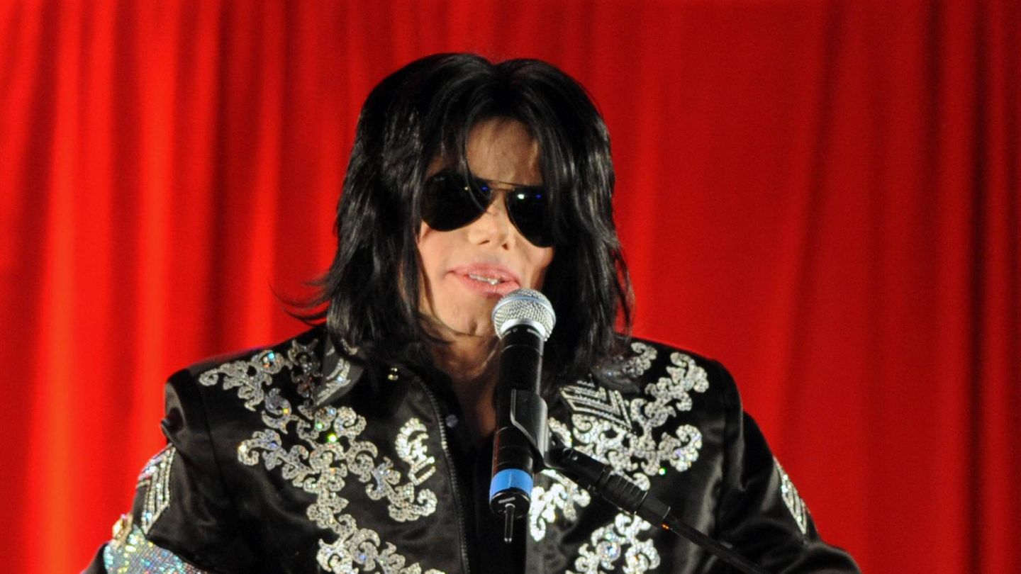 Medienbericht: Verstörende neue Bilder und Missbrauchsvorwürfe gegen Michael Jackson