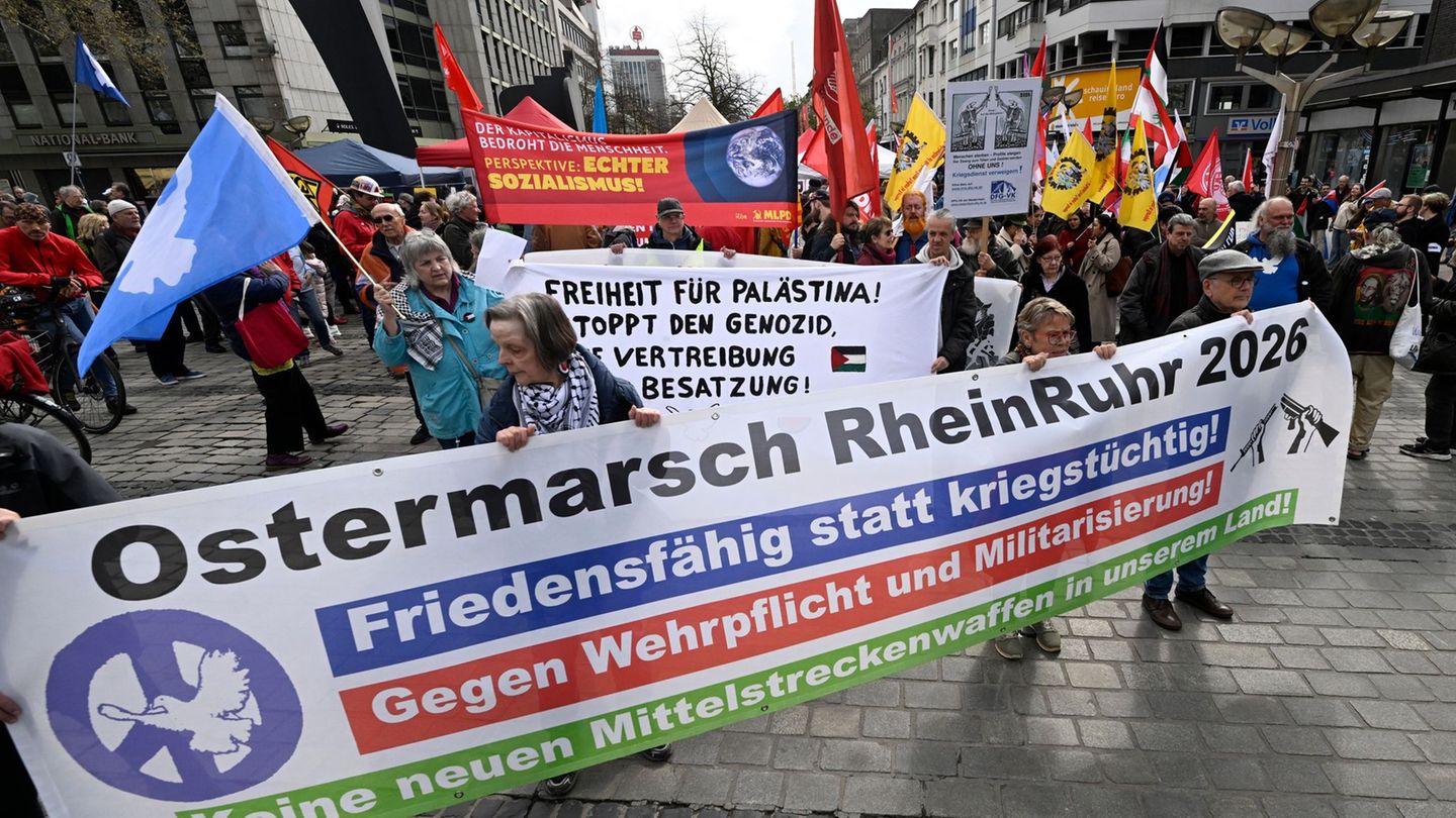 Friedensbewegung: Zehntausende demonstrieren bei Ostermärschen für Frieden