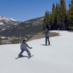 „Ich bin so stolz“: Herzogin Meghan zeigt Prinz Harry mit Archie beim Skifahren