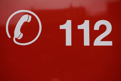 Ungefähr 100 Mal hat der Mann den Notruf 112 gewählt. (Symbolbild) Foto: Klaus-Dietmar Gabbert/dpa