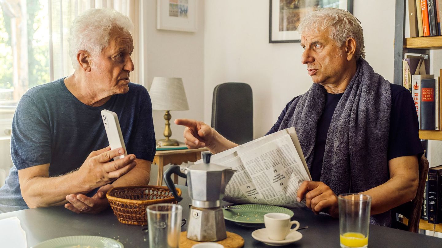 Im "Tatort: Unvergänglich (2)" ermittelten Ivo Batic (Miroslav Nemec, links) und Franz Leitmayr (Udo Wachtveitl) am Ostermontag privat.