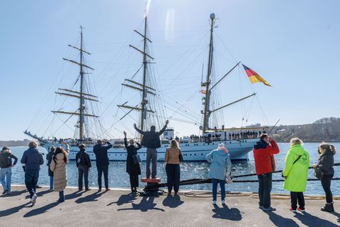Die Gorch Fock ist von Kiel aus zu einer Auslandsreise gestartet. Foto: Markus Scholz/dpa