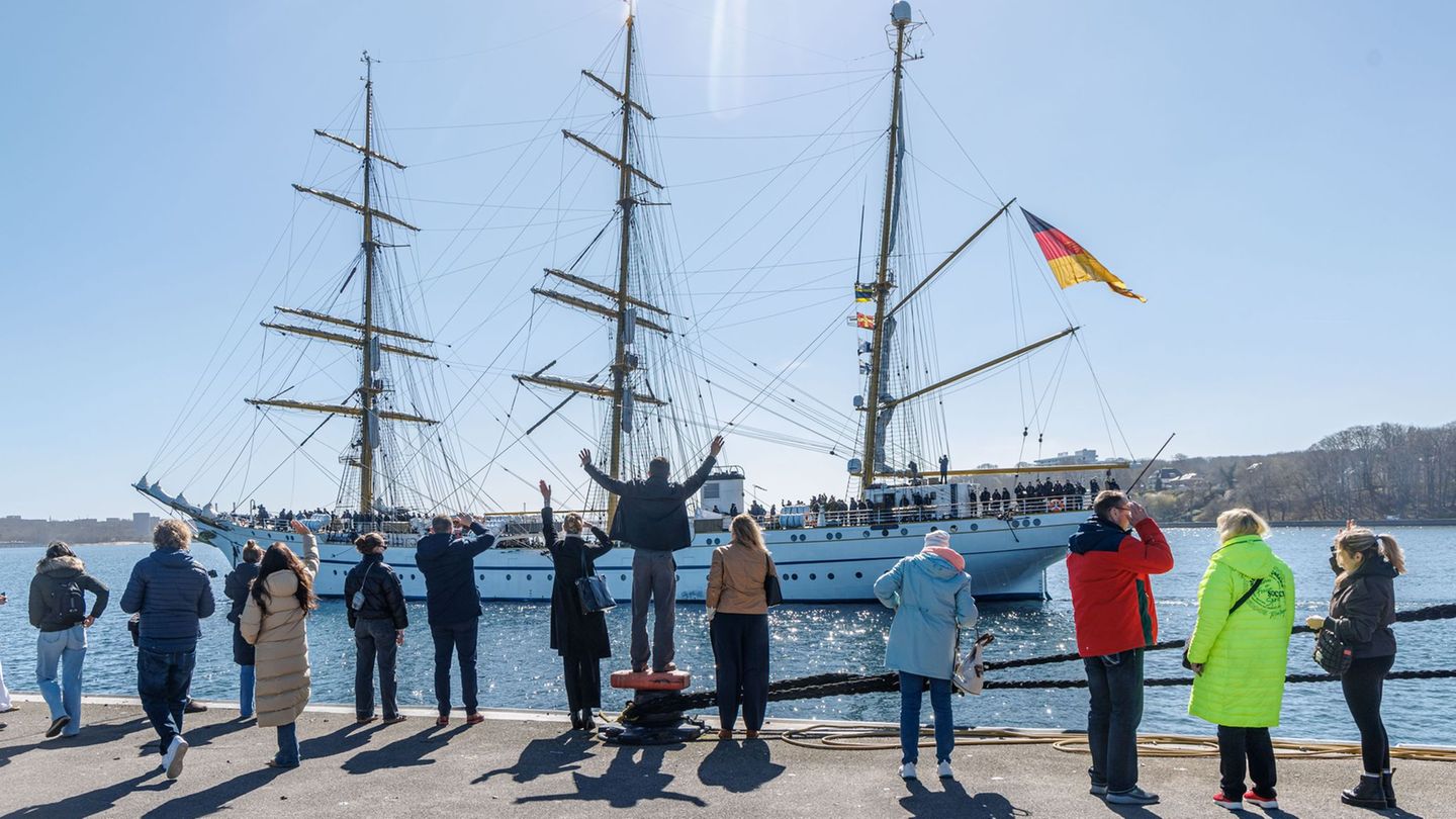 Die Gorch Fock ist von Kiel aus zu einer Auslandsreise gestartet. Foto: Markus Scholz/dpa